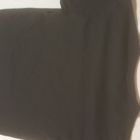 Ireland, Born Lucky, Skull with Top Hat T-Shirt - Picture 4 of 7